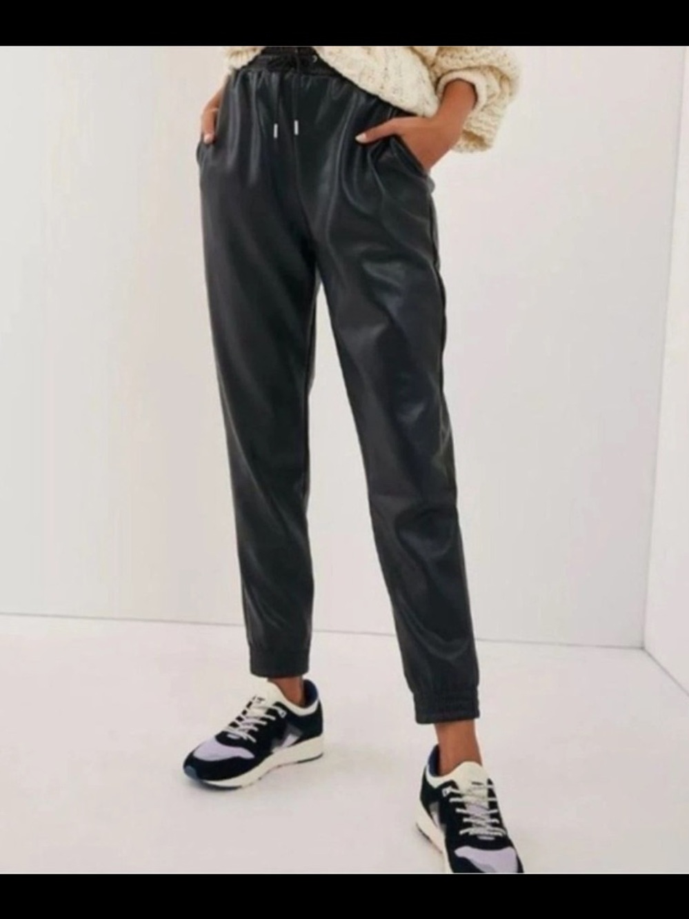 Avec Les Filles Womens Faux Leather Drawstring Joggers Size Medium City Chic